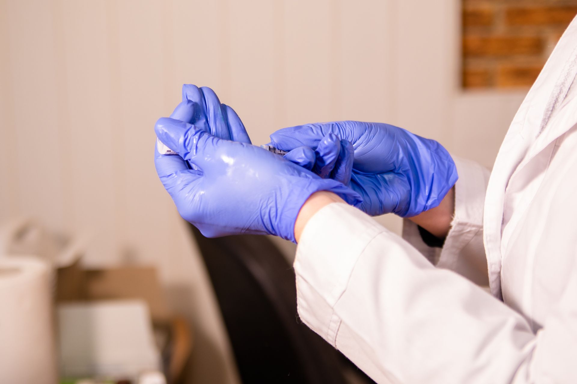 Активнее всего на Днепропетровщине вакцинируются люди от 20 до 49 лет