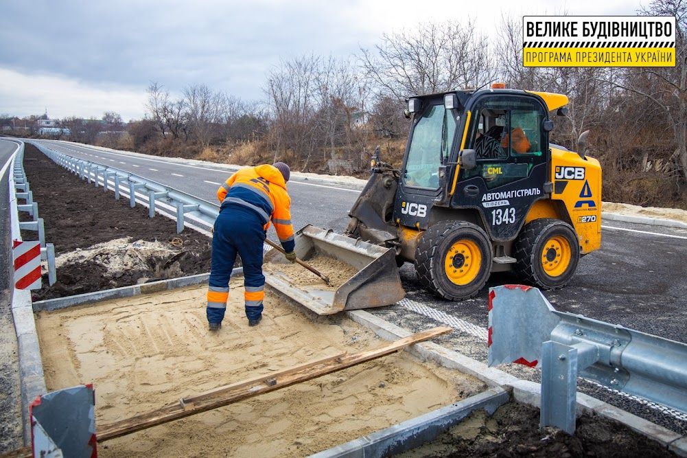 В Днепре заканчивают строительство первой объездной дороги города