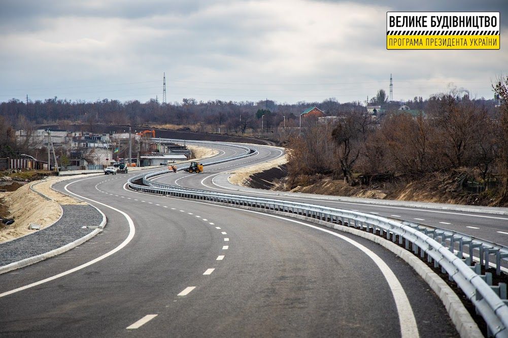 В Днепре заканчивают строительство первой объездной дороги города