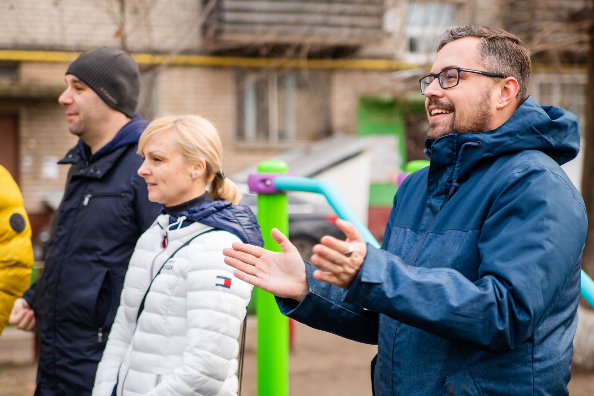 В Днепре мастер-классом по воркауту открыли мультифункциональные спортплощадки