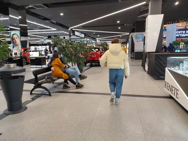 желтая зона