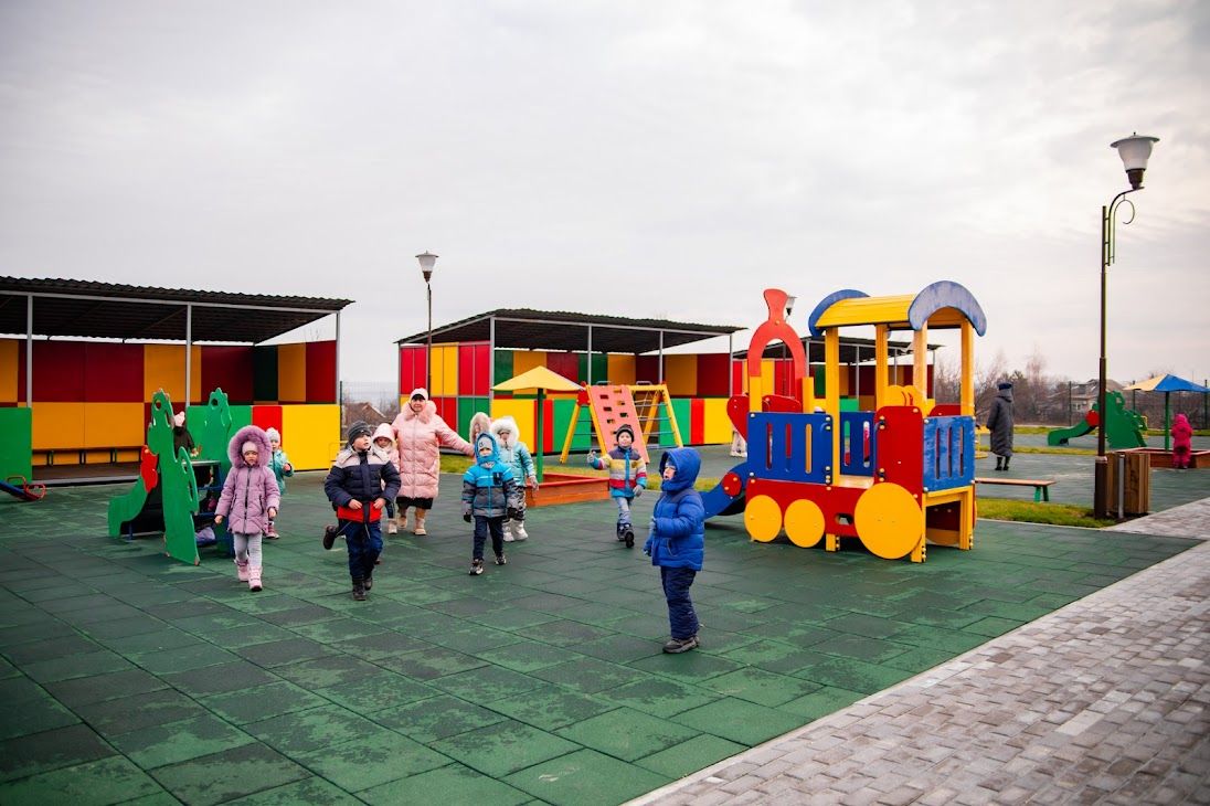 Современный, яркий, долгожданный: в Старых Кодаках открыли новый детский сад