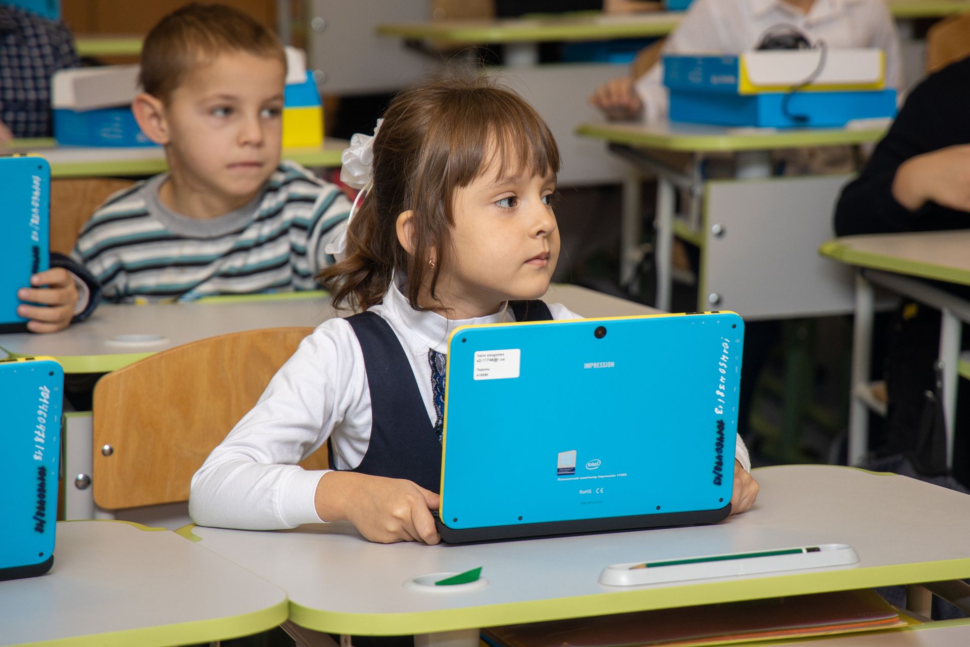 Сверхсовременный, мультимедийный, энергосберегающий: Томаковский лицей после реконструкции вдохновляет детей и учителей