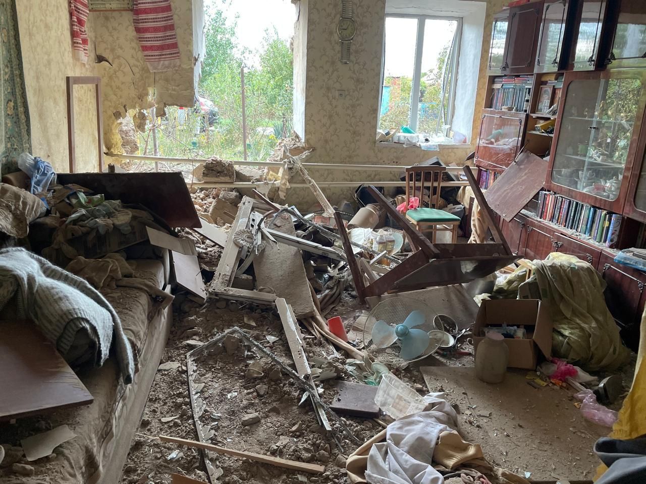 На Дніпропетровщині через обстріли постраждали дитина та вагітна жінка