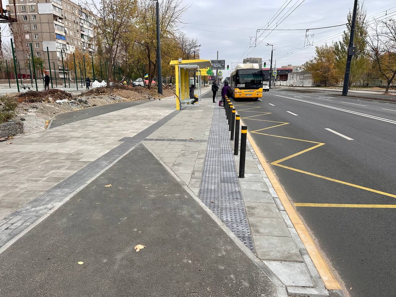 В Днепре почти завершили трансформацию улицы Калиновой (фото)