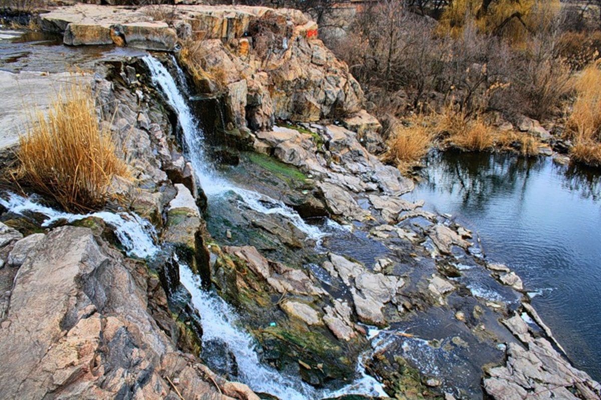 беліе камни