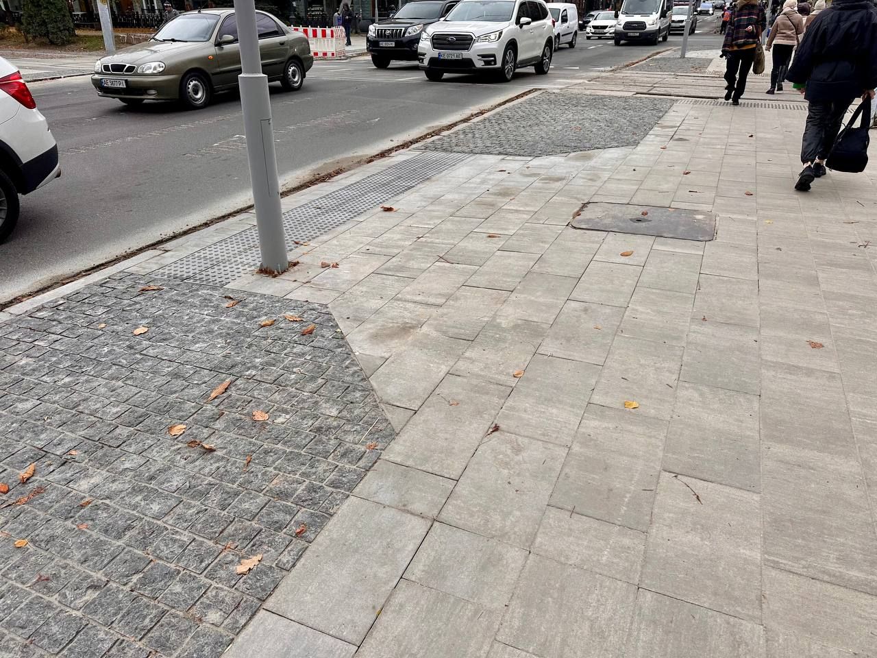 У центрі Дніпра до непізнаваності змінилася пішохідна зона (фото)