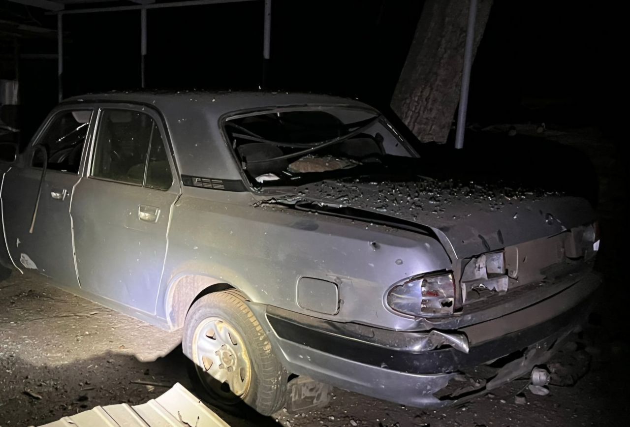 Ворог вночі та зранку атакував Дніпропетровщину: пошкоджені гімназія та санаторій
