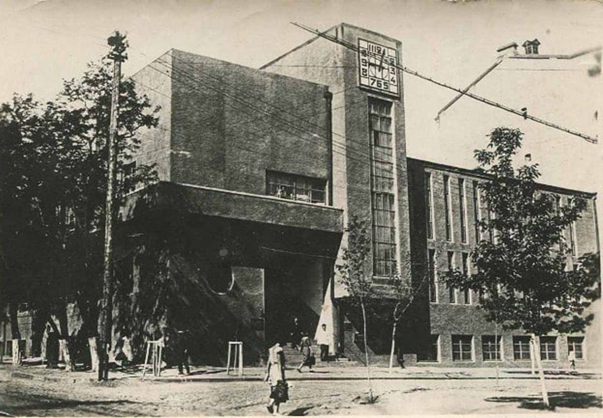 перекресток артема=комсомольская Улицы