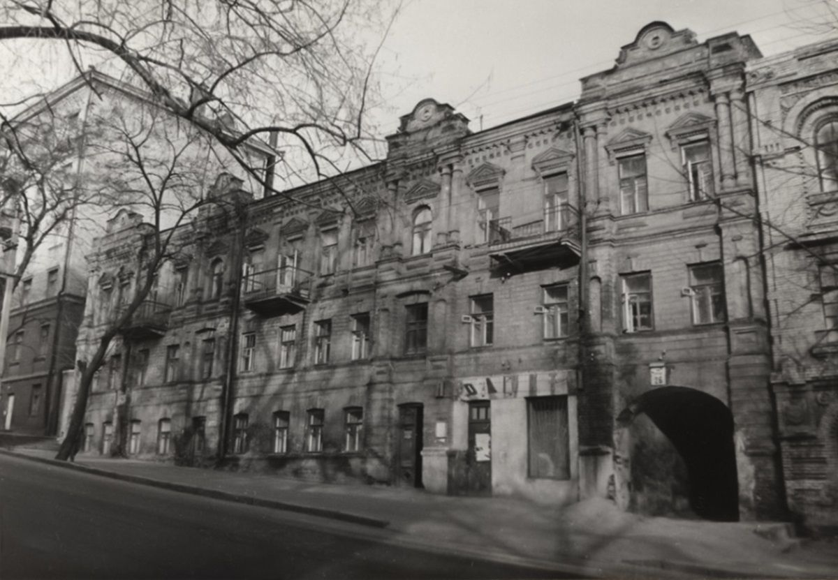 разрушенные дома старина