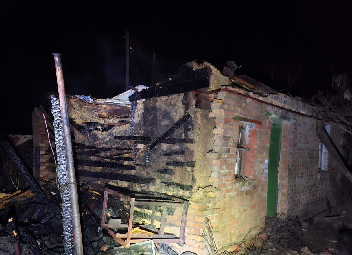 В новогоднюю ночь оккупанты атаковали Днепропетровщину: поврежден медцентр