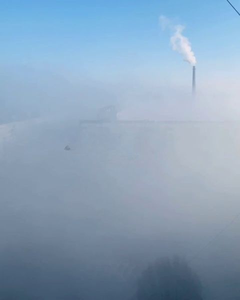 У Дніпрі сильний туман перетворив місто на Silent Hill (фото)