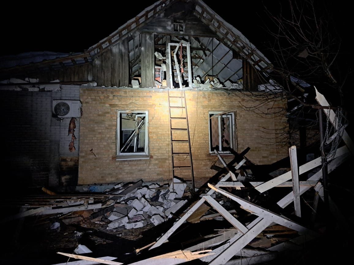 Ворог атакував Павлоград та Нікополь: є постраждалі та пошкодження