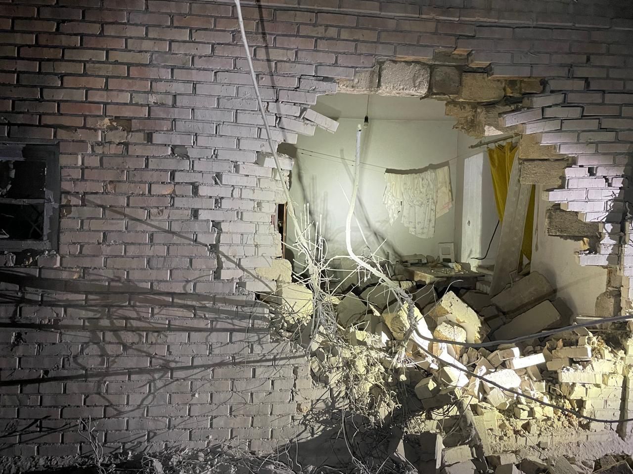 Дніпропетровщина за ніч пережила чотири атаки ворога: є руйнування