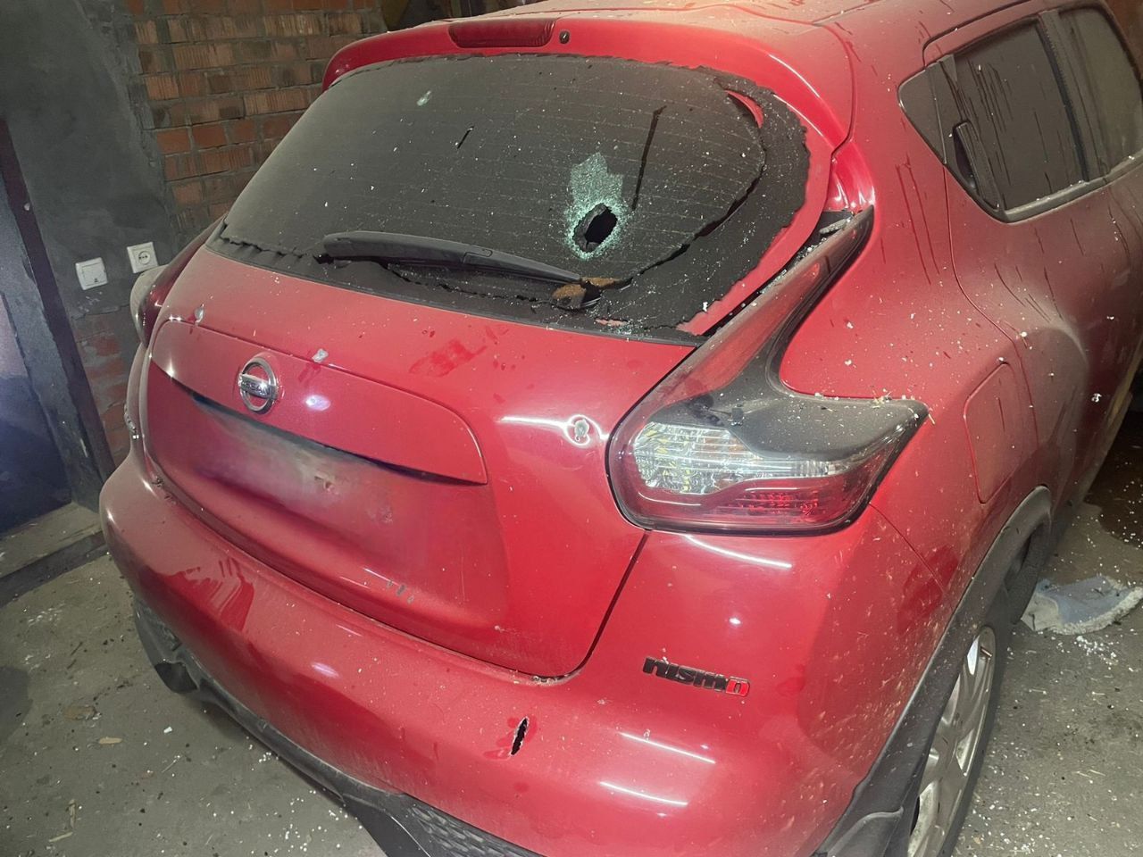 Окупанти кілька разів обстріляли місто на Дніпропетровщині: постраждали 4 людей