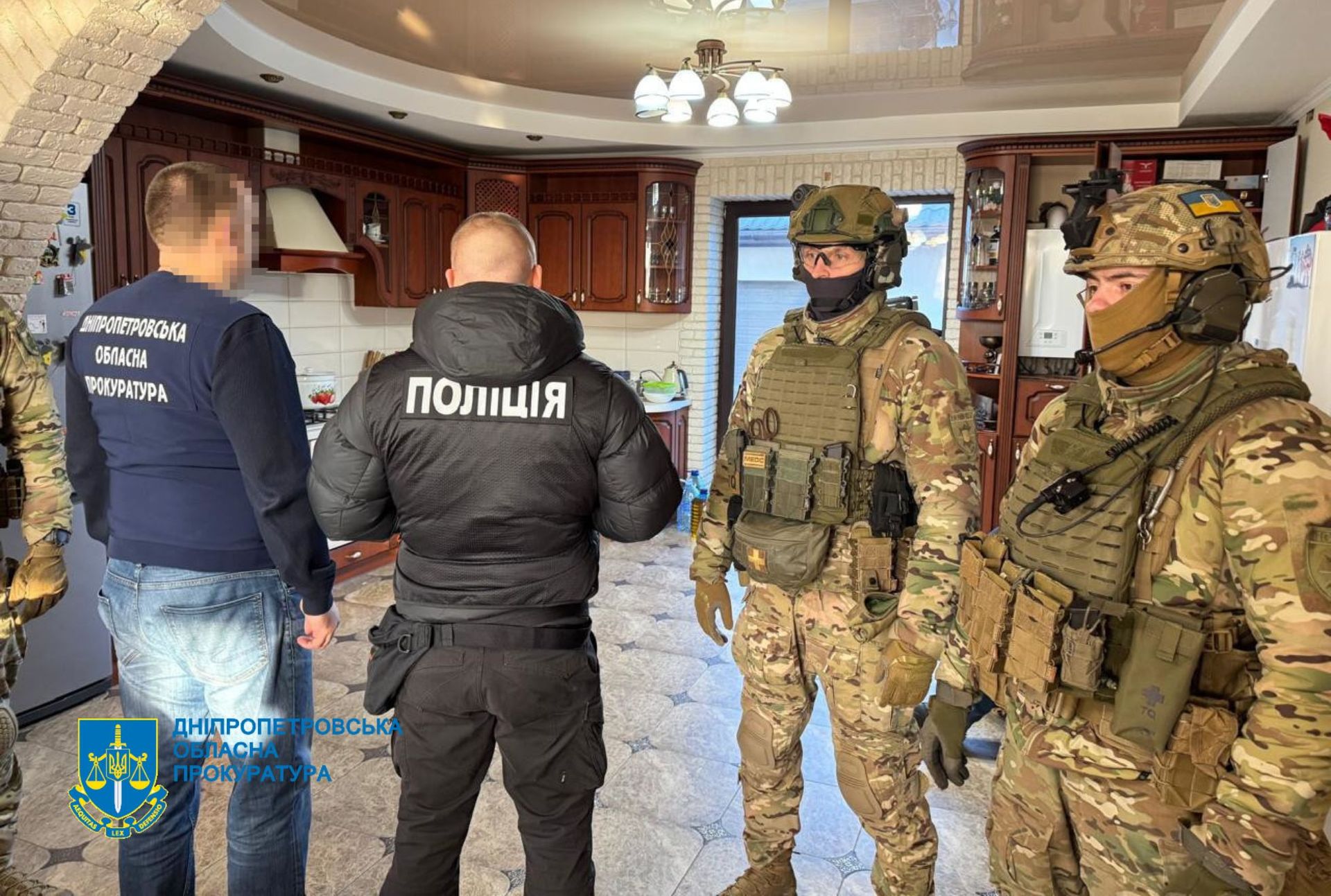 Миллионный ущерб: на Днепропетровщине задержали преступную банду, которая вырубала леса