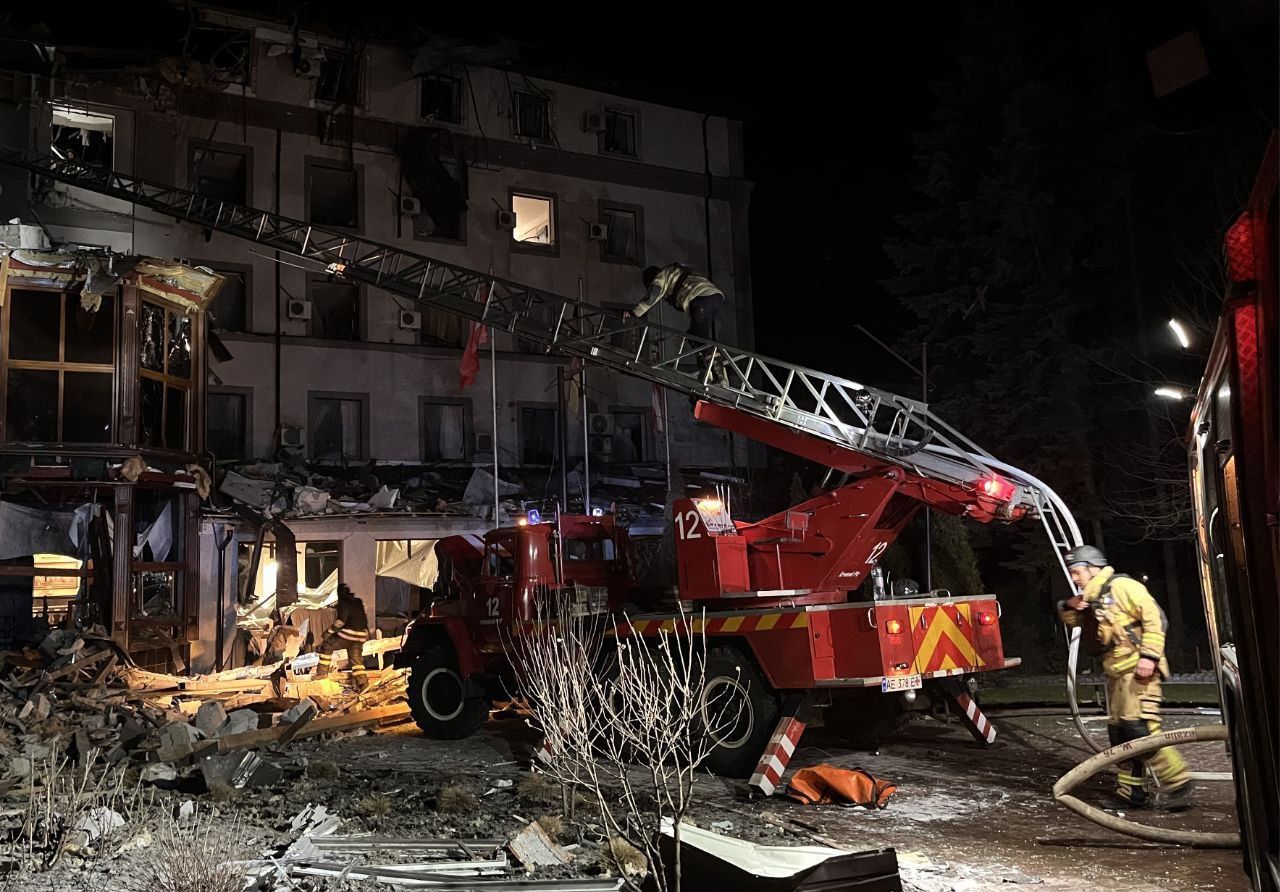 Выросло количество погибших и пострадавших: в ОВА уточнили последствия удара по Кривому Рогу