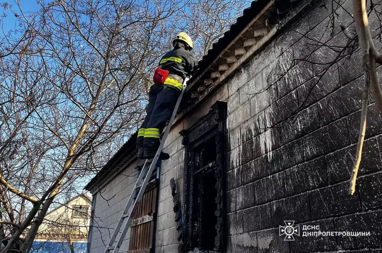 Вогонь сильно пошкодив будинок