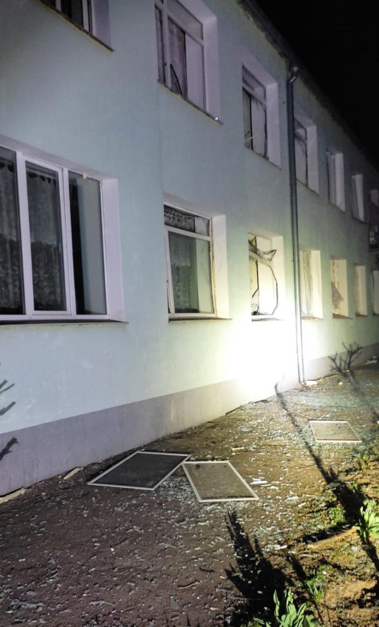 Окупанти обстріляли Дніпропетровщину: постраждав чоловік, є значні руйнування