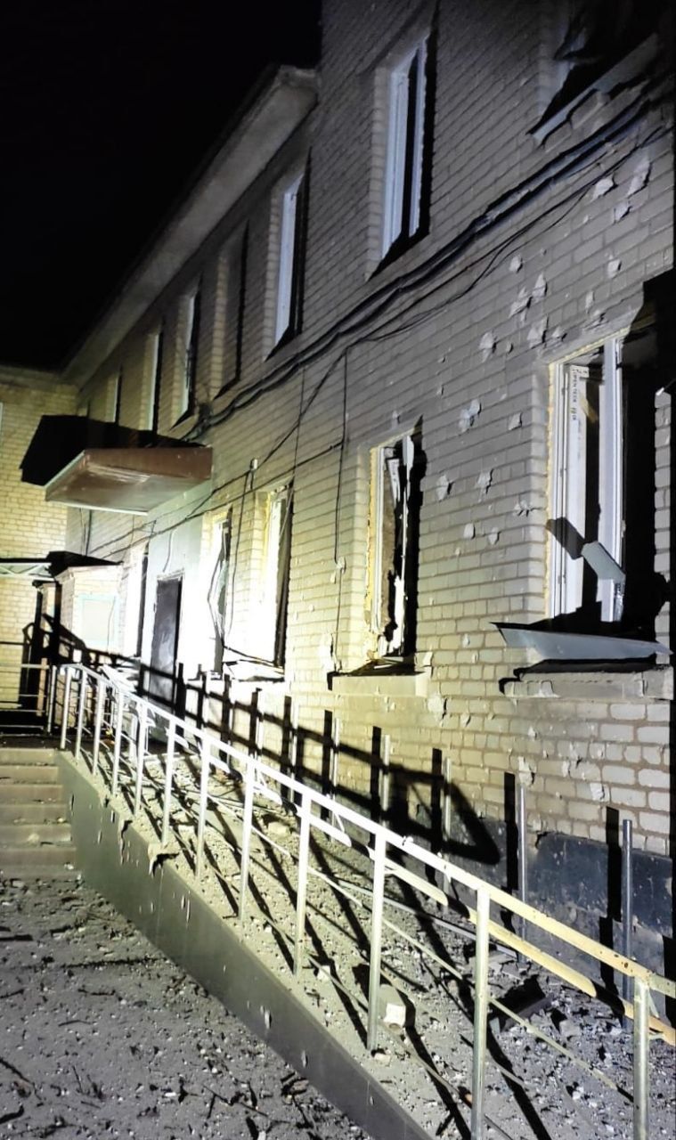 Окупанти обстріляли Дніпропетровщину: постраждав чоловік, є значні руйнування