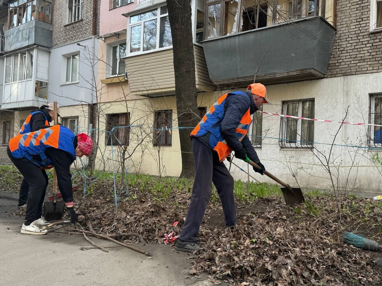 В ОВА уточнили наслідки масованої атаки БпЛА на Дніпро: постраждали 3 людей,  є руйнування