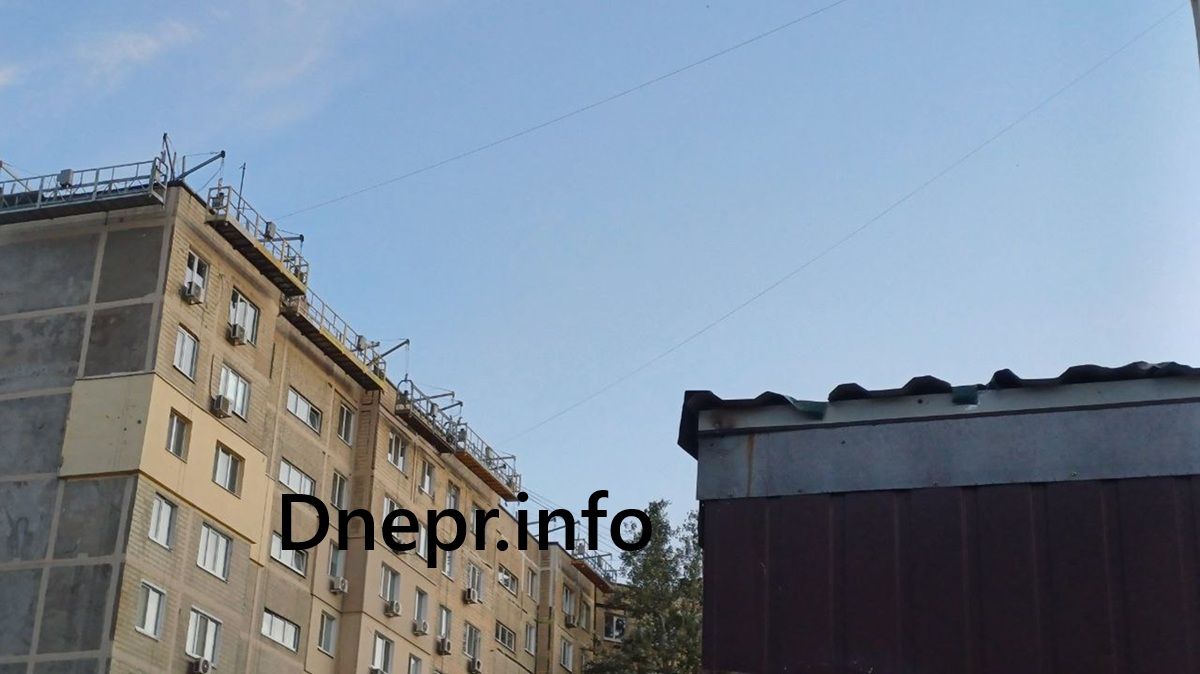 Будівництво Ремонт фасадної стіни на будинку за адресою Набережна Перемоги 118
