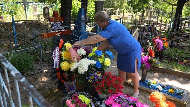 c0407dc2bf64e6a4 Нынешняя могила мужа в Терновке. Фото: Общественное Днепр