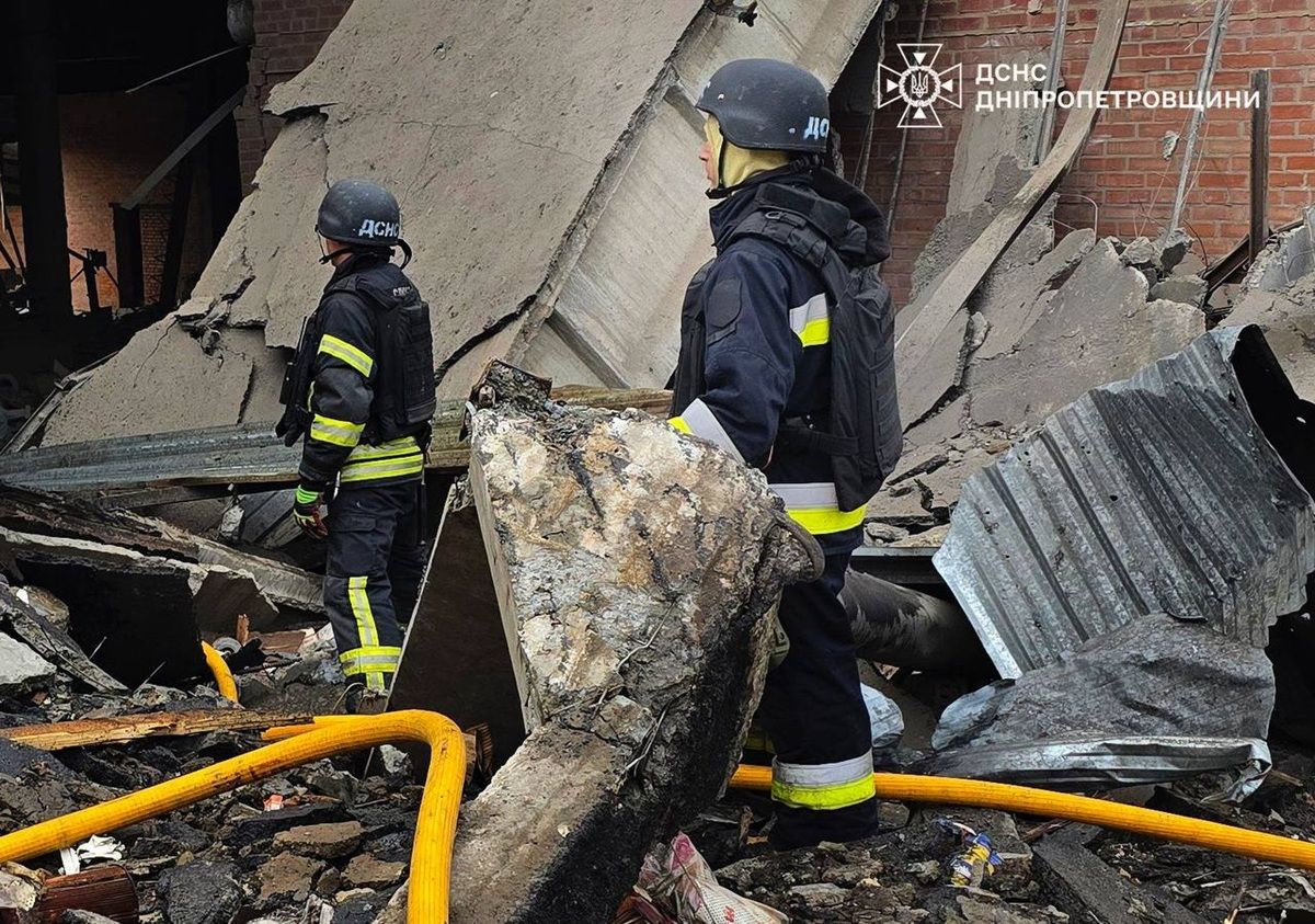 ДСНС Наслідки ракетного удару по Дніпру 9 серпня