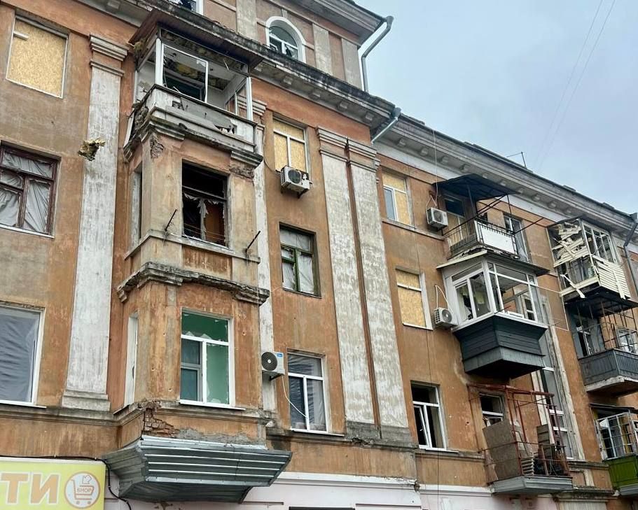 фото_2025-11-07_12-23-22 Дом поврежден из-за атаки