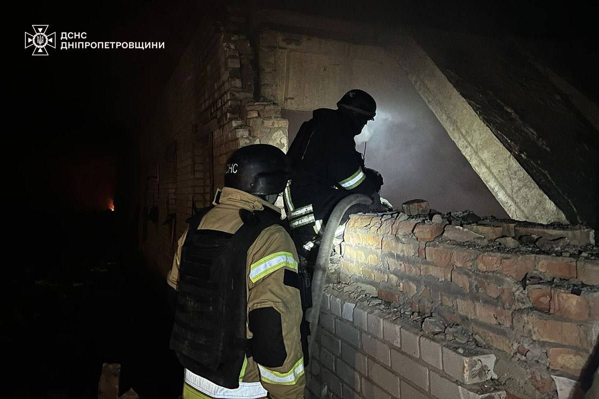 Дроновая атака на Днепр вечером 19 ноября: появились фото последствий