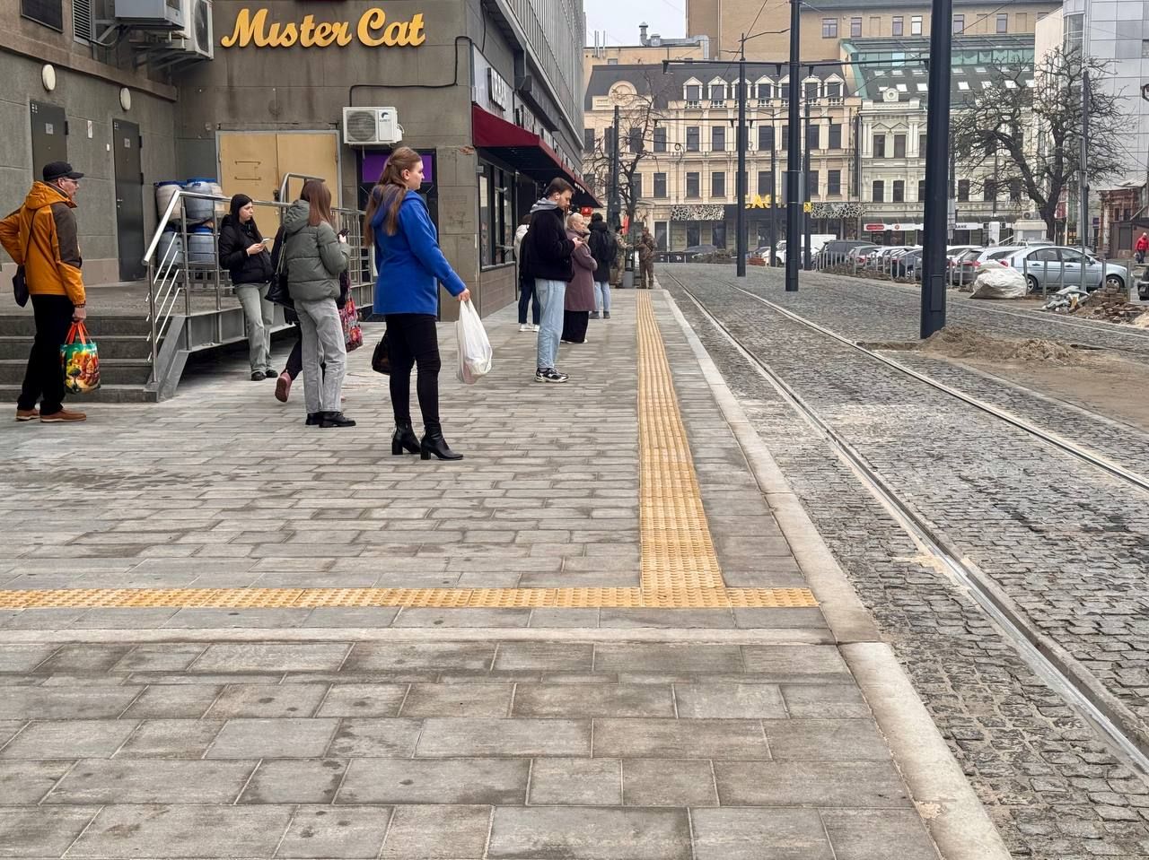 Зупинку перенесли ближче до McDonald's