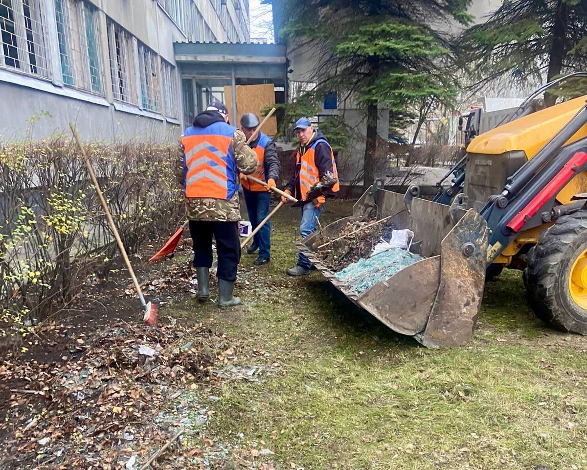Вивезено тонни будівельного сміття