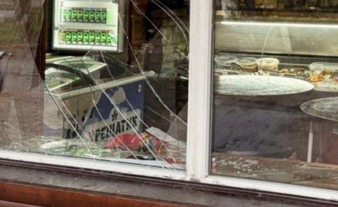 photo_2025-12-10_18-30-06 Пошкоджений торгівельний павільйон