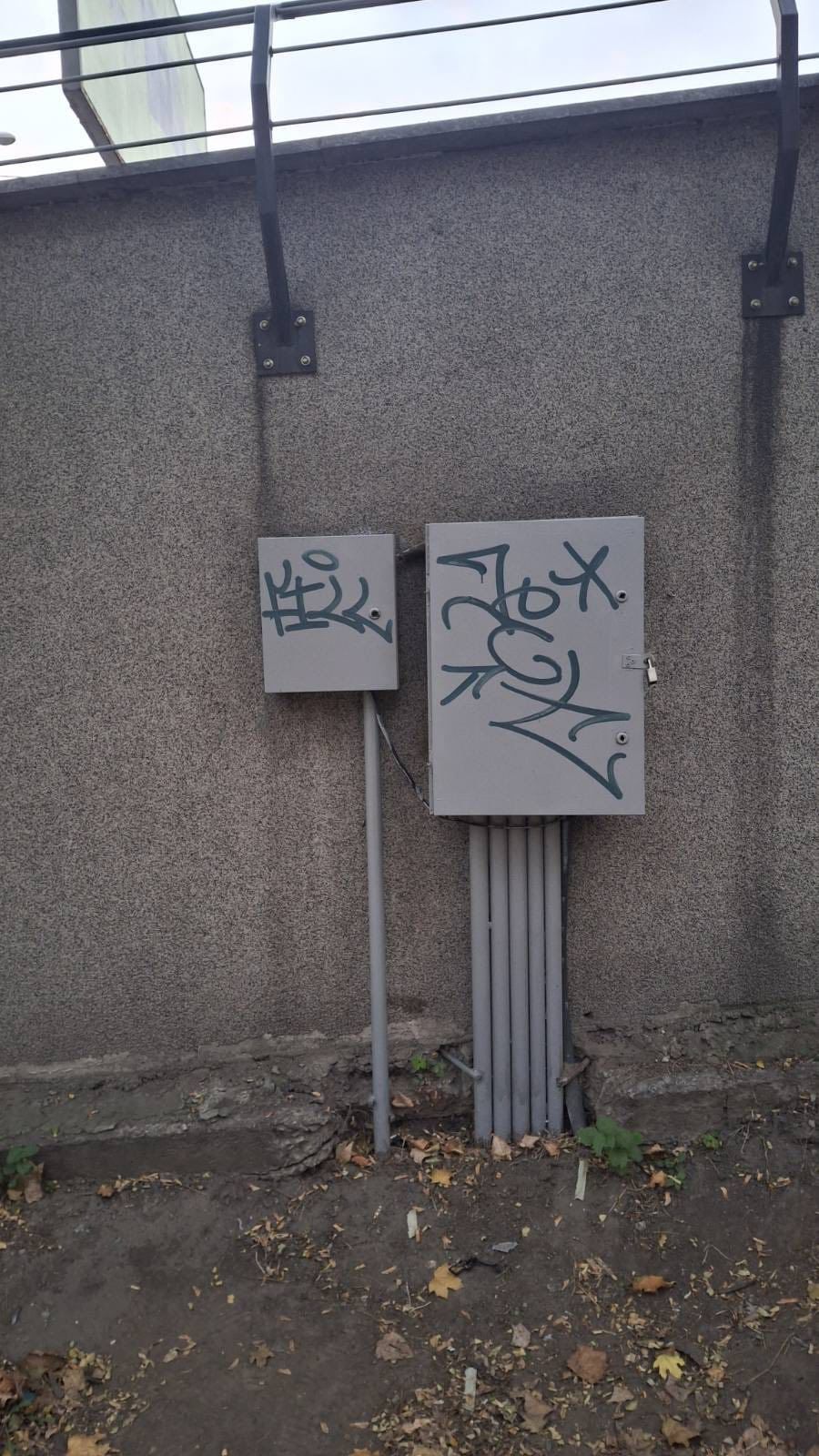 595857039_3336344739868334_7670124090389159581_n Розмальована вандалами