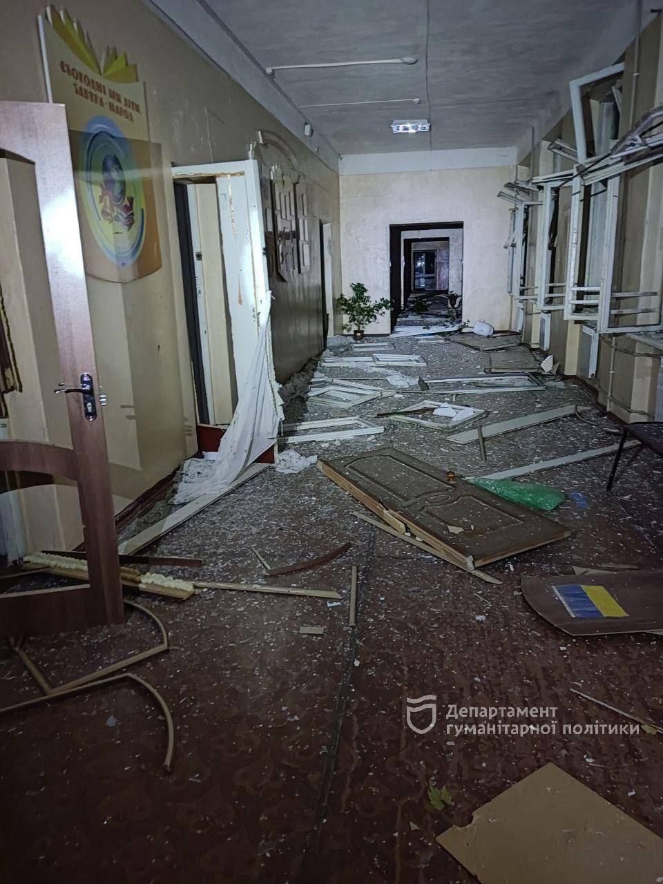 У ГумДепі показали, як виглядають пошкоджені через атаку в Дніпрі заклади освіти: фото