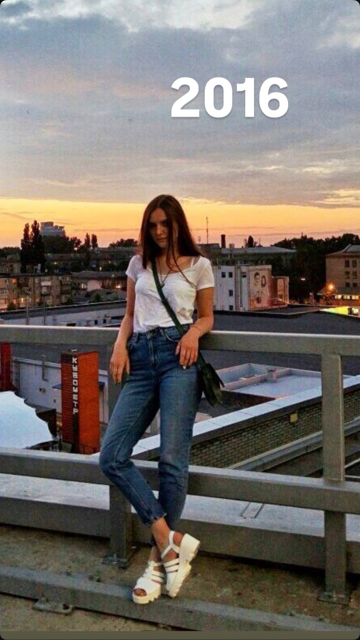 Учасниця "Холостяка-14" з Дніпра здивувала архівними фото 10-річної давнини