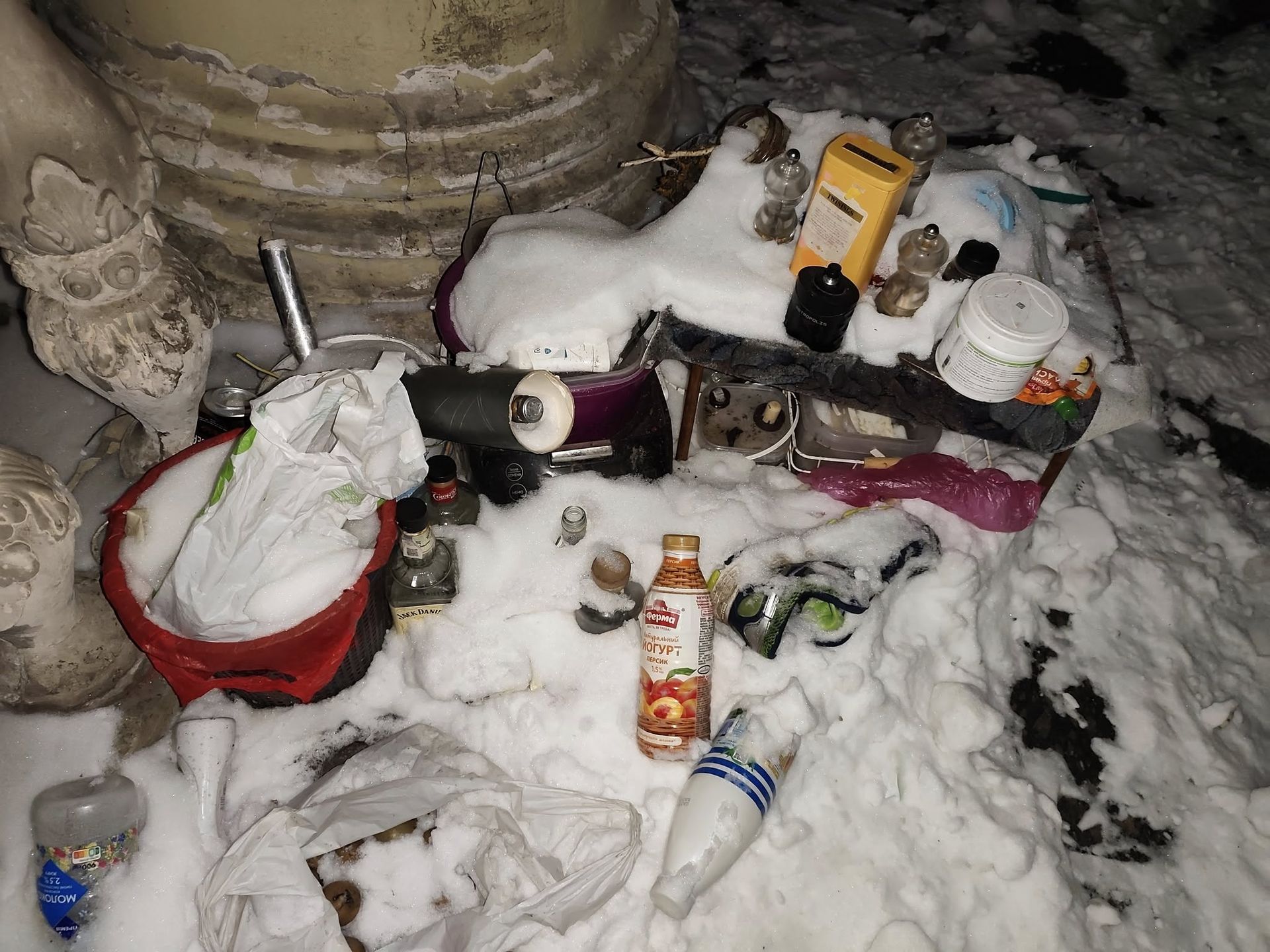 619434702_1873922846598561_3994013285341467639_n Невідомі залишили після себе сміття