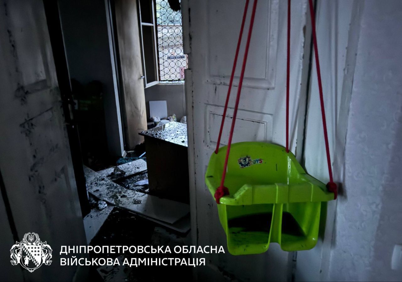 Наслідки атаки на Дніпро: як зараз виглядає будинок, у якому постраждали діти