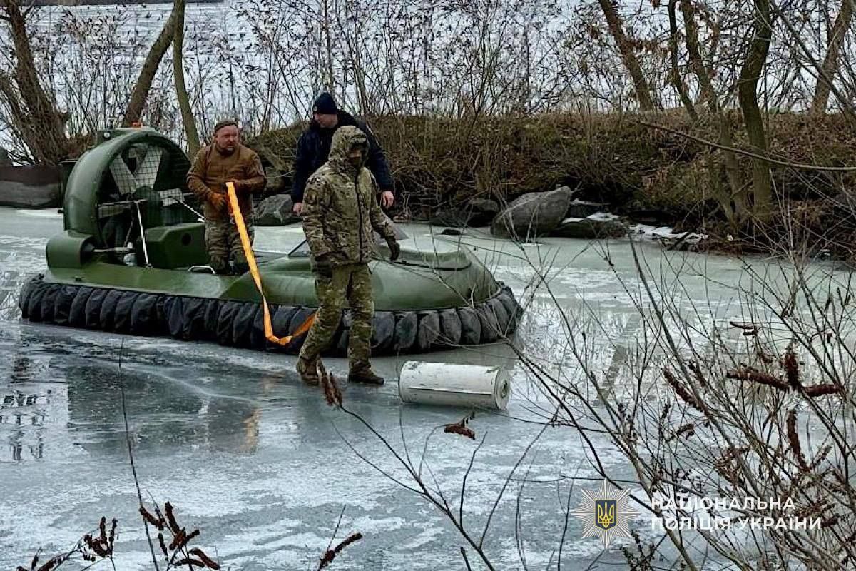 Військові забрали дрон