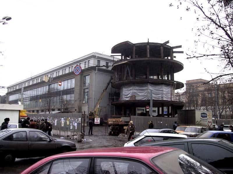 Як будувалась Ротонда