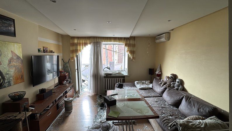 Пошкоджена квартира. Фото: Суспільне