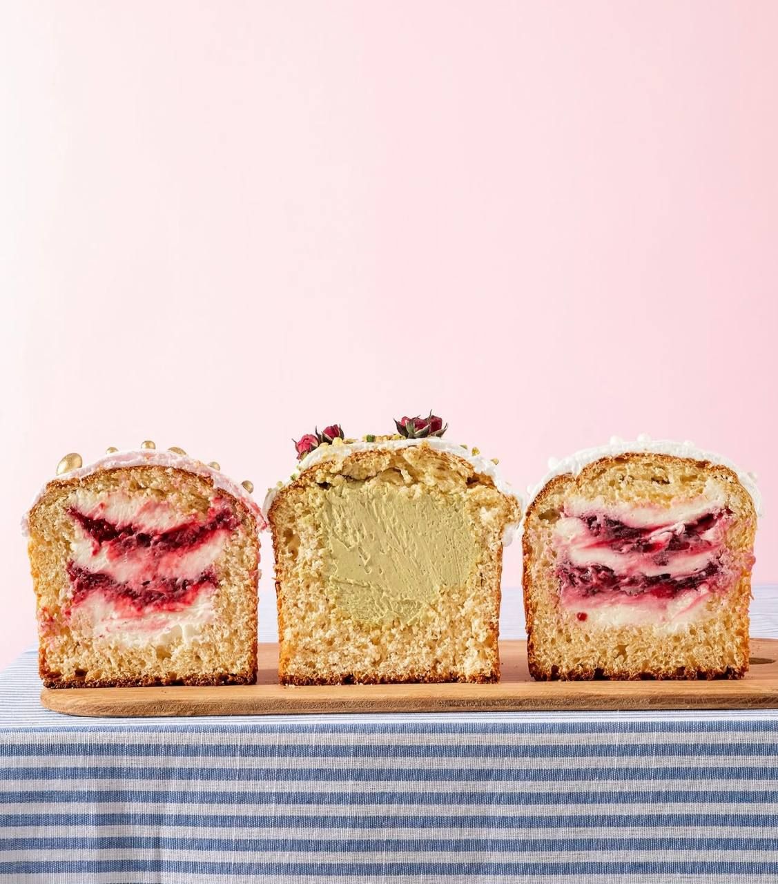 фото_2026-03-27_08-25-51 Кулич с начинкой. Фото: instagram.com/sweet.dnipro