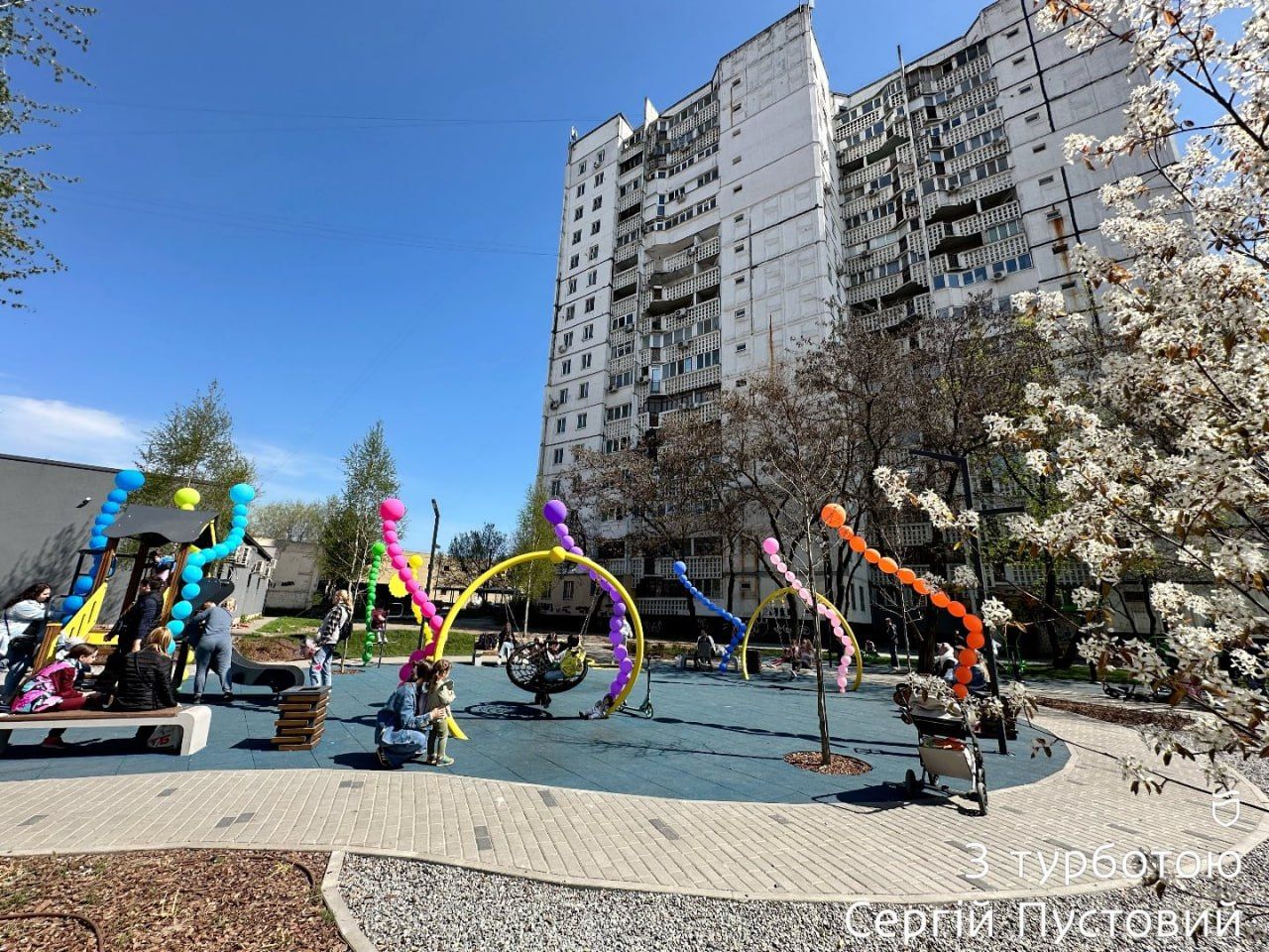 Новая детская площадка