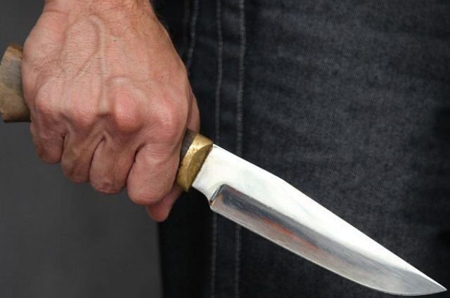 Новости Днепра про Заступился за женщину и пырнул ножом