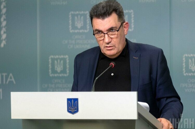 Новости Днепра про «Враг формирует ресурсы для оцепления Днепра и не оставляет надежду взять Киев», - Данилов