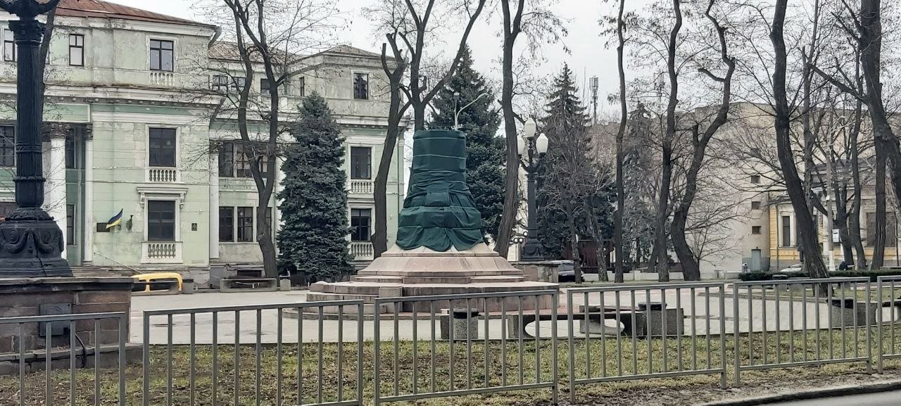 Новини Дніпра про Де знаходився перший цвинтар Катеринослава і що тепер на його місці (ФОТО)