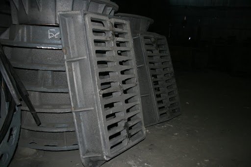 Новости Днепра про Житель Павлограда украл решетку ливнеприемника: какое наказание назначил суд