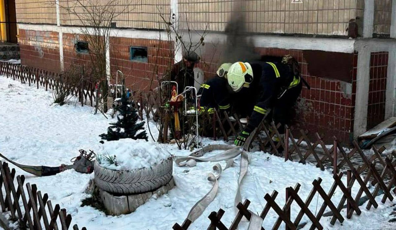 Пожар в подвале в Днепре