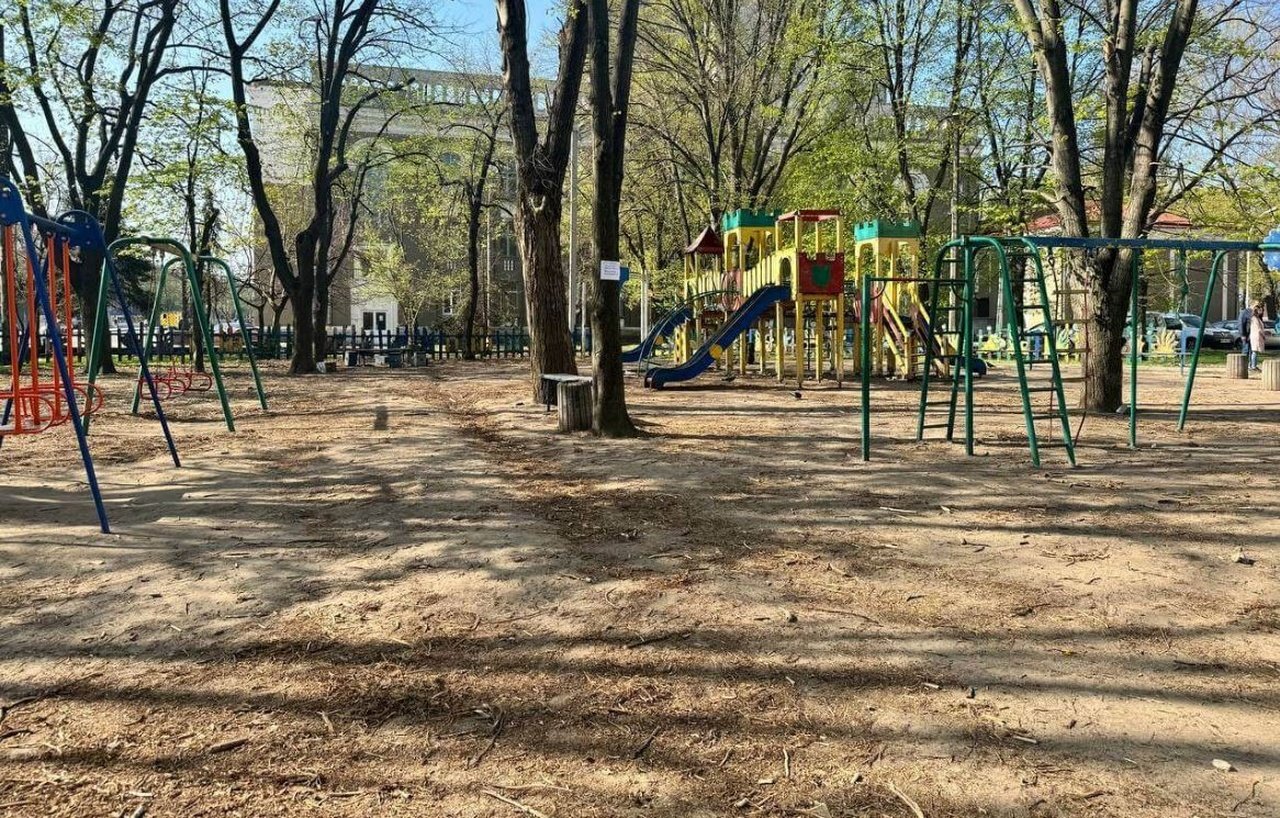 Детская площадка в Днепре
