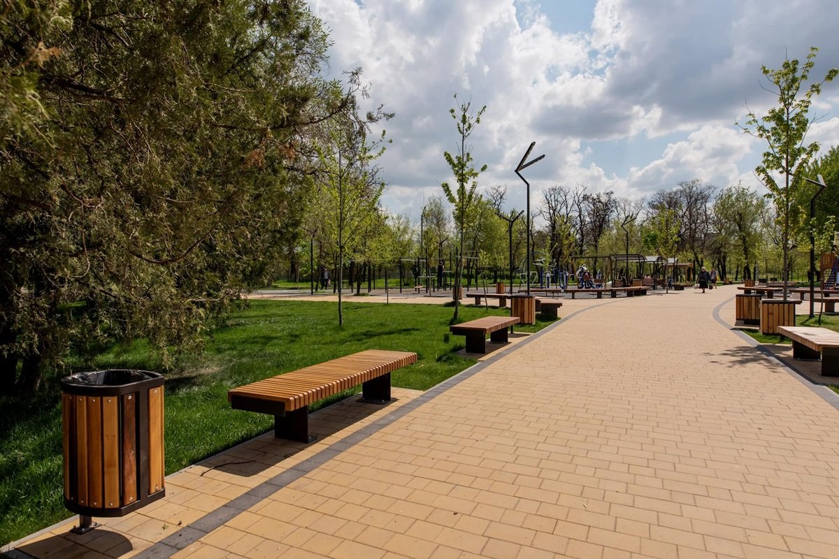 Дітей та батьків на святковому заході чекає аквагрим та повітряні кульки, кіно просто неба та аніматори